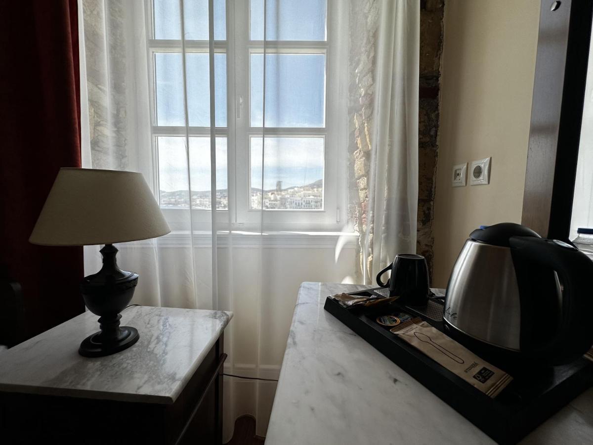 Hotel Aktaion Syros Ermoupoli Exteriör bild