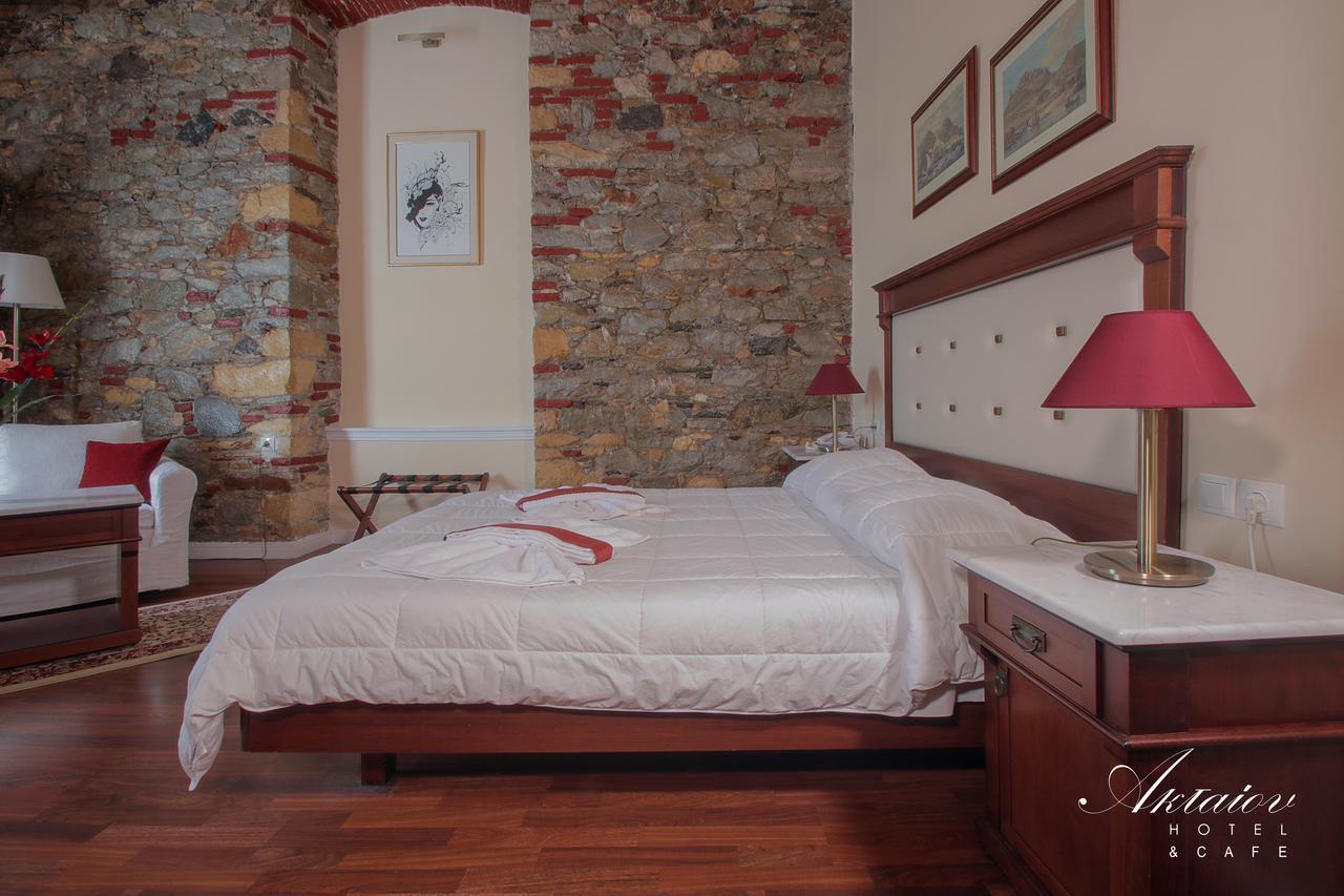 Hotel Aktaion Syros Ermoupoli Exteriör bild